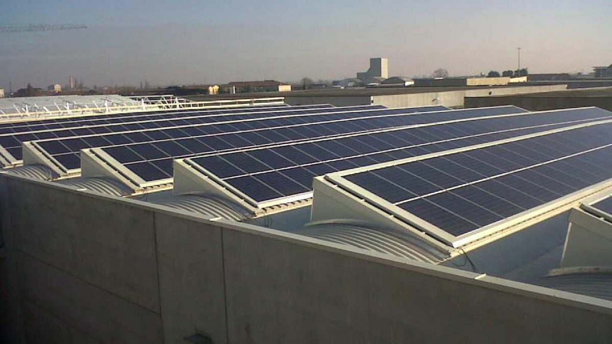 Impianto fotovoltaico copertura azienda produttiva
